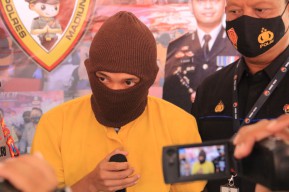 Gemas Uang ATM Dikuras, Perempuan Ini Laporkan Pacarnya ke Polisi