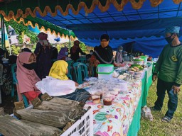 Ada Bazar Ramadan di Bawean Jelang Buka Puasa