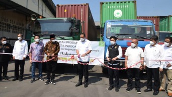 Dampingi Mendag Luncurkan Ekspor Perdana L-Cysteine ke AS, Wagub Emil Harap dapat Tingkatkan Ekonomi Jatim