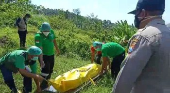 Ditemukan Pencari Rumput,Mayat di JLS Masih Dalam Penyelidikan