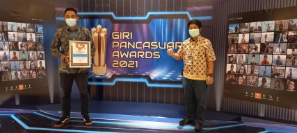 Konsen Pada Pembinaan CSR, PT Cargill Indonesia Cocoa & Chocolate Gresik Raih Penghargaan dari PWI Gresik