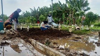 Makam Remaja Putri di Sidoarjo Dibongkar Setelah Sang Ibu Temui Sejumlah Kejanggalan