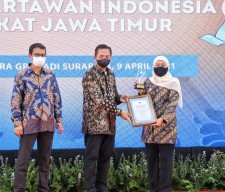 Khofifah Ajak Media Aktif Mereduksi Hoax dan Ujaran Kebencian