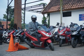 Riding Keren  Bersama Komunitas Honda Matic Malang di PCX City Riding