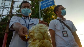 Razia Makanan Takjil, BPOM Kota Blitar Temukan Kerupuk Mengandung Boraks