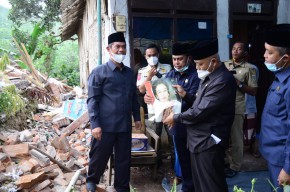 Pemkab Malang Targetkan Pembangunan Rumah Korban Gempa Tuntas Sebelum Lebaran