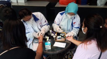 MPM Honda Jatim Peduli dan Berbagi Layanan Kesehatan Untuk Anak Yatim