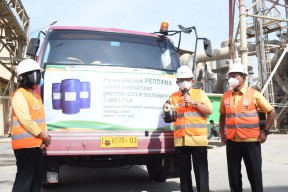 Petrokimia Gresik Kirim 7 ibu Liter Green Surfactan ke KSO Pertamina EP-Samudera Energy