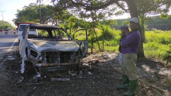 Toyota Kijang Innova Terbakar Habis, Tiga Penumpangnya Lolos dari Maut