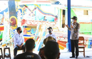 Kunjungi Lamongan, Presiden Janjikan Pengerukan Pelabuhan Perikanan Brondong