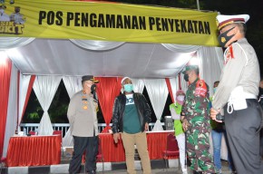 Pantau Wilayah, Kapolres Gresik Pastikan Tidak ada Takbir Keliling