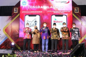 Gandeng Bank Jatim, Pemkab Lamongan Luncurkan Aplikasi ‘LaLa’ Sebagai Upaya Bangkit di Masa Pandemi