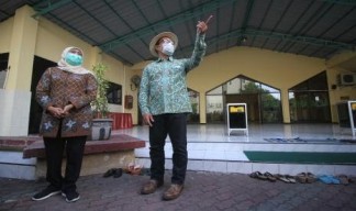 Makan Kaldu Kokot Khas Jatim, Gubernur Jabar Ketagihan