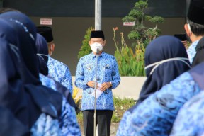 Apel Masuk Kerja Pertama Bupati YES Ajak ASN Tingkatkan Pelayanan dan Adaptif