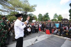 Didemo Masyarakat Madura Bersatu Soal Penyekatan, Wali Kota Eri 'Lempar' ke Forkopimda Jatim