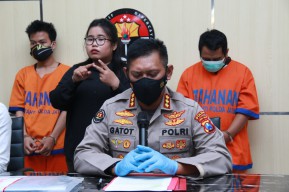 Polda Jatim Ringkus Pembobol Data Kartu Kredit