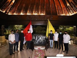 Sempat Ziarah Bersama Ketua DPRD, Eri Cahyadi Dipastikan Negatif Covid-19