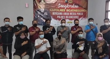 Gandeng Wartawan, Polres Bojonegoro Deklarasi Lawan Covid-19