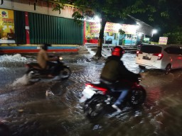 Saluran Pipa Perumda Giri Tirta Kembali Bocor Dirut Perumda Pastikan Tidak Ada Kemacetan Air