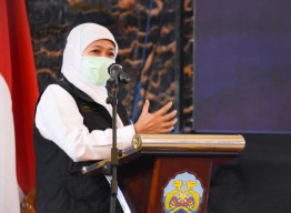 Khofifah Ajak Ibu-ibu Jadi Satgas Covid-19