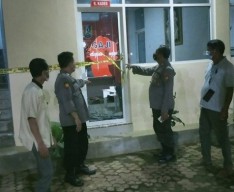 Usai Pesta Arak, Pemuda di Tuban Ini Ngamuk Rusak Balai Desa