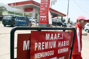 Catat, Pengguna Premium Jawa Madura Bali Siap-Siap Gigit Jari Tahun Depan