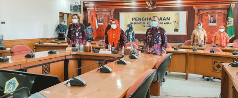 Gresik Raih Kabupaten Layak Anak 2021   