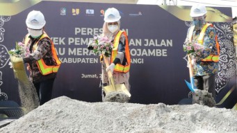 Perbaiki Akses ke Pulau Merah, Pemkab Banyuwangi dan BSI Alokasikan Dana Rp 8 Milliar