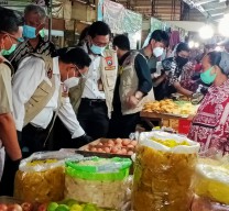 Stok Cabai Merah hingga Telur Ayam di Jatim Surplus