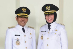 Bupati Lumajang dan Wakilnya Serahkan Gajinya Untuk Bantu Warga Terdampak PPKM Darurat