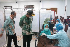 Ribuan Bumil di Sidoarjo Mulai Jalani Vaksin