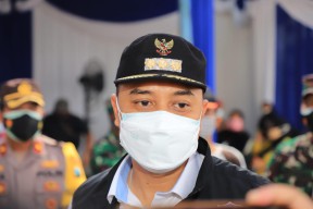 Pastikan Data Penerima Bansos, Warga Surabaya Cukup Cek Melalui Website