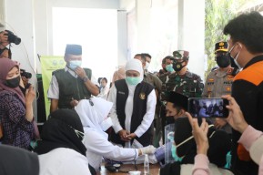 110 Ponpes di Jatim Sudah Jalankan Vaksinasi Covid-19
