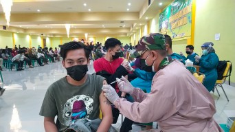 Kodim 0813 Bojonegoro Gelar Vaksinasi Tahap Kedua untuk Masyarakat Umum