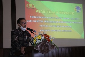 Bongkar Kasus Pertanahan, Kapolres Nganjuk Dihadiahi Penghargaan dari BPN