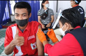 Pertamina Jatimbalinus Gelar Vaksinasi Gotong Royong