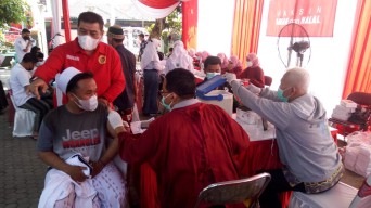 PTM Terbatas Dimulai, BIN Jatim Bantu Vaksinasi Bagi Kalangan Pelajar
