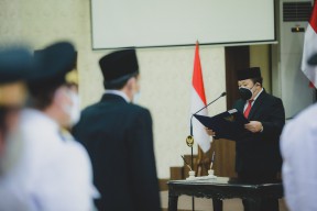 Bupati Hendy Siswanto Lantik 132 Pejabat Administator dan Pengawas di Pemkab Jember