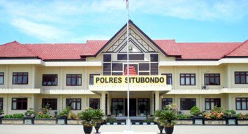 Nyambi Pungli Tiket Kapal Feri, Oknum Kanit Intel Polres Situbondo Diamankan Propam