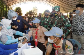 Sasar Pelajar dan Guru, Kodam V/Brawijaya Gelar Vaksinasi Covid-19 di Mojokerto