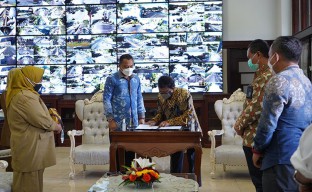 PLN Gandeng Pemkot Surabaya Amankan Pasokan Listrik Suramadu