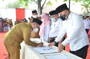 Bendahara Dimutasi, Ratusan ASN di Gresik Terlambat Gajian