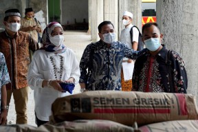Peduli Pendidikan, SIG Bantu Pembangunan Gedung STAI Al-Anwar Rembang