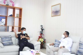 Bersama Bea Cukai, Bupati Gresik Sepakat Bina UMKM Gresik Tembus Pasar Luar Negeri