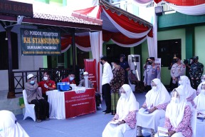 Sebanyak 341 Tempat Ibadah dan Ponpes di Indonesia Gelar Vaksinasi Serentak