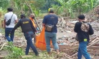 Bondet Meledak di Pasuruan, Bapak-Anak Tewas dan Puluhan Rumah Hancur