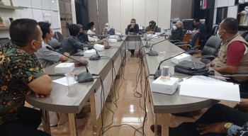 Sambat Kesulitan dapat BBM Bersubsidi, KNTI Gresik Wadul Dewan