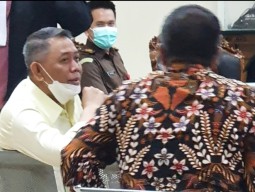 Mantan Ketua DPD Golkar Pasuruan Dihadirkan di Sidang Korupsi Koperasi Susu