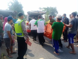 Jatuh di Depan Makam, Kakek Asal Candi Sidoarjo Ini Bablas Dimakamkan