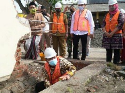 Bupati Nganjuk Minta Warganya Turut Makmurkan Masjid